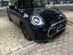 Schwarz Gebraucht 2023 Mini Cooper SE Classic Kleinwagen | 18.200 € (Guter Preis)