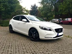 Weiß Gebraucht 2014 Volvo V40 Kombi | 7.500 € (Superpreis)