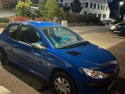 Blau Gebraucht 2004 Peugeot 206 Kleinwagen | 200 € (Superpreis)