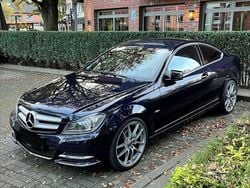 Blau Gebraucht 2011 Mercedes C220 Coupé | 10.590 € (Fairer Preis)