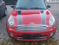 Rot Gebraucht 2010 Mini Cooper Kleinwagen | 5.390 € (Guter Preis)