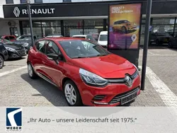 Rot Gebraucht 2017 Renault Clio IV LIMITED Limousine | 7.470 € (Fairer Preis)