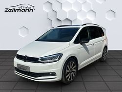 Weiss Gebraucht 2025 VW Touran Highline Van / Kleinbus | 49.940 €