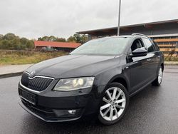 Schwarz Gebraucht 2016 Skoda Octavia Joy Kombi | 10.590 € (Fairer Preis)