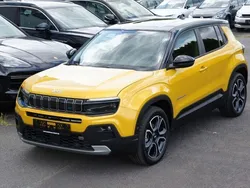 Yellow launch color Gebraucht 2023 Jeep Avenger EV Summit SUV | 25.555 € (Guter Preis)