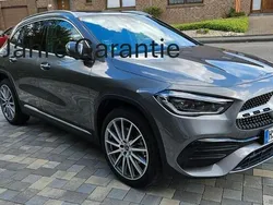Grau Gebraucht 2022 Mercedes GLA250 AMG SUV | 39.950 € (Fairer Preis)