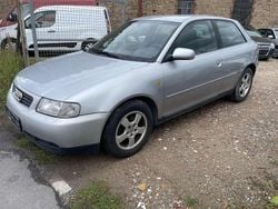 Silber Gebraucht 1996 Audi A3 Kleinwagen | 400 € (Superpreis)