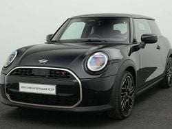Schwarz Gebraucht 2024 Mini Cooper S Favoured Kleinwagen | 30.539 € (Superpreis)