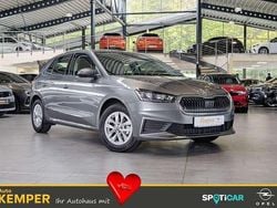 Grau Gebraucht 2022 Skoda Fabia Ambition Kleinwagen | 15.950 € (Fairer Preis)