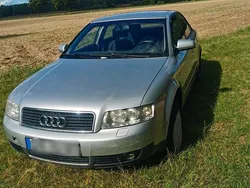 Silber Gebraucht 2001 Audi A4 Comfort Limousine | 1.350 € (Fairer Preis)