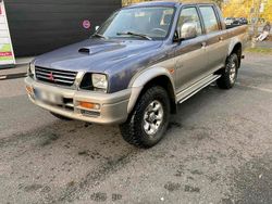 Silber Gebraucht 1998 Mitsubishi L200 Abholung | 3.900 €