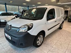 Weiß Gebraucht 2017 Renault Kangoo Van / Kleinbus | 6.990 € (Superpreis)