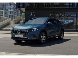 Blau denimblau metallic Gebraucht 2022 Mercedes EQA250+ Progressive SUV | 30.880 € (Fairer Preis)