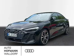 Mythosschwarz metallic Gebraucht 2025 Audi A5 Ambiente Coupé | 69.930 € (Teuer)