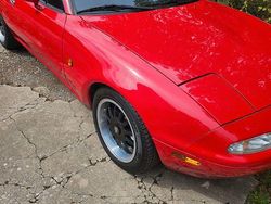Rot Gebraucht 1991 Mazda MX5 Cabrio | 14.500 €