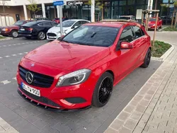 Rot Gebraucht 2012 Mercedes A180 Urban Limousine | 9.450 € (Fairer Preis)
