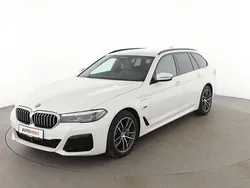 Weiß Gebraucht 2022 BMW 530e M Sport Kombi | 35.130 € (Superpreis)