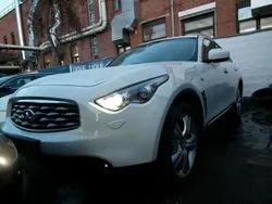 Weiß Gebraucht 2012 Infiniti Fx30 SUV | 10.500 € (Fairer Preis)