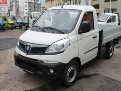 Plaster weiss Neu 2025 Piaggio Porter SUV | 27.990 € (Fairer Preis)