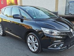 Schwarz Gebraucht 2018 Renault Scénic IV Experience Van / Kleinbus | 10.990 € (Guter Preis)
