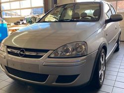 Silber Gebraucht 2006 Opel Corsa Limousine | 2.250 € (Fairer Preis)