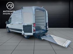 Weiß Gebraucht 2018 Ford Transit Van / Kleinbus | 17.950 € (Etwas zu teuer)