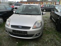 Grau Gebraucht 2007 Ford Fiesta Ambiente Kleinwagen | 1.250 € (Superpreis)