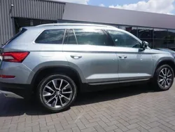 Business grau Gebraucht 2020 Skoda Kodiaq Scout 4x4 SUV | 35.490 € (Etwas zu teuer)