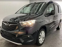 Schwarz Gebraucht 2022 Opel Combo Life Ultimate Limousine | 18.480 € (Guter Preis)