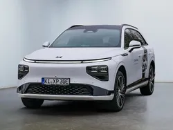 Weiss Gebraucht 2025 XPENG G9 AWD Performance SUV | 62.990 € (Guter Preis)