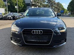 Blau Gebraucht 2015 Audi A4 Ambiente Kombi | 11.300 € (Guter Preis)