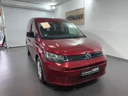 Rot Gebraucht 2022 VW Caddy Van / Kleinbus | 25.490 € (Guter Preis)