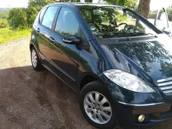 Blau Gebraucht 2004 Mercedes A170 Elegance Kleinwagen | 2.850 € (Teuer)