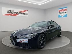 Nero vulcano metallic Gebraucht 2022 Alfa Romeo Giulia Estrema Coupé | 38.490 € (Fairer Preis)