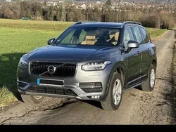 Grau Gebraucht 2016 Volvo XC90 Momentum SUV | 25.100 € (Etwas zu teuer)