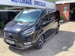 Obsidianschwarz metallic Gebraucht 2021 Ford Tourneo Custom Active Van / Kleinbus | 36.990 € (Superpreis)