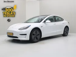 Weiß Gebraucht 2020 Tesla Model 3 Standard Range Limousine | 20.400 € (Fairer Preis)