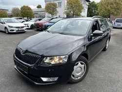 Schwarz Gebraucht 2014 Skoda Octavia Active Kombi | 7.590 € (Fairer Preis)