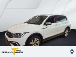 Weiß Gebraucht 2024 VW Tiguan Allspace Life SUV | 35.490 € (Superpreis)
