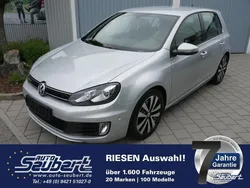 Silber metallic Gebraucht 2013 VW Golf VI GTD Limousine | 14.990 €