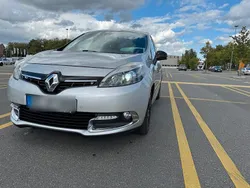 Silber Gebraucht 2015 Renault Scénic III Bose Edition Van / Kleinbus | 7.150 € (Guter Preis)