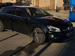 Schwarz Gebraucht 2016 Mercedes A45 AMG AMG Limousine | 27.699 € (Guter Preis)
