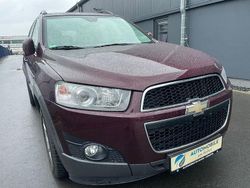 Rot Gebraucht 2012 Chevrolet Captiva SUV | 8.490 € (Etwas zu teuer)