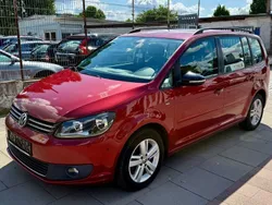 Wild cherry red metallic Gebraucht 2013 VW Touran Match Van / Kleinbus | 8.450 € (Guter Preis)