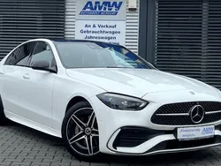 Weiß Gebraucht 2021 Mercedes C300 AMG line Limousine | 39.800 €