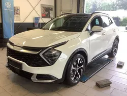 Weiß Gebraucht 2024 Kia Sportage 3 SUV | 31.980 € (Superpreis)