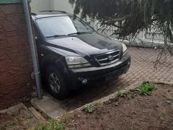 Schwarz Gebraucht 2005 Kia Sorento 4 SUV | 3.000 € (Fairer Preis)