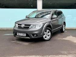 Grau Gebraucht 2011 Fiat Freemont Urban SUV | 6.790 € (Etwas zu teuer)