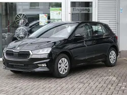 Black magic perleffekt Neu 2025 Skoda Fabia Selection Kleinwagen | 16.980 € (Guter Preis)