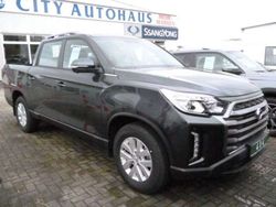 Grau Neu 2025 Ssangyong (KGM) Musso Sapphire SUV | 43.840 €